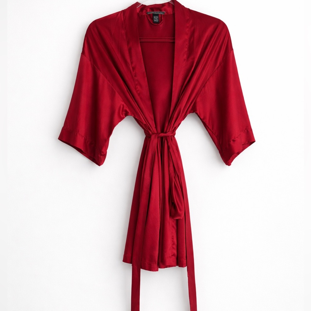 Victoria's Secret Scarlet Red Satin Robe XS/S